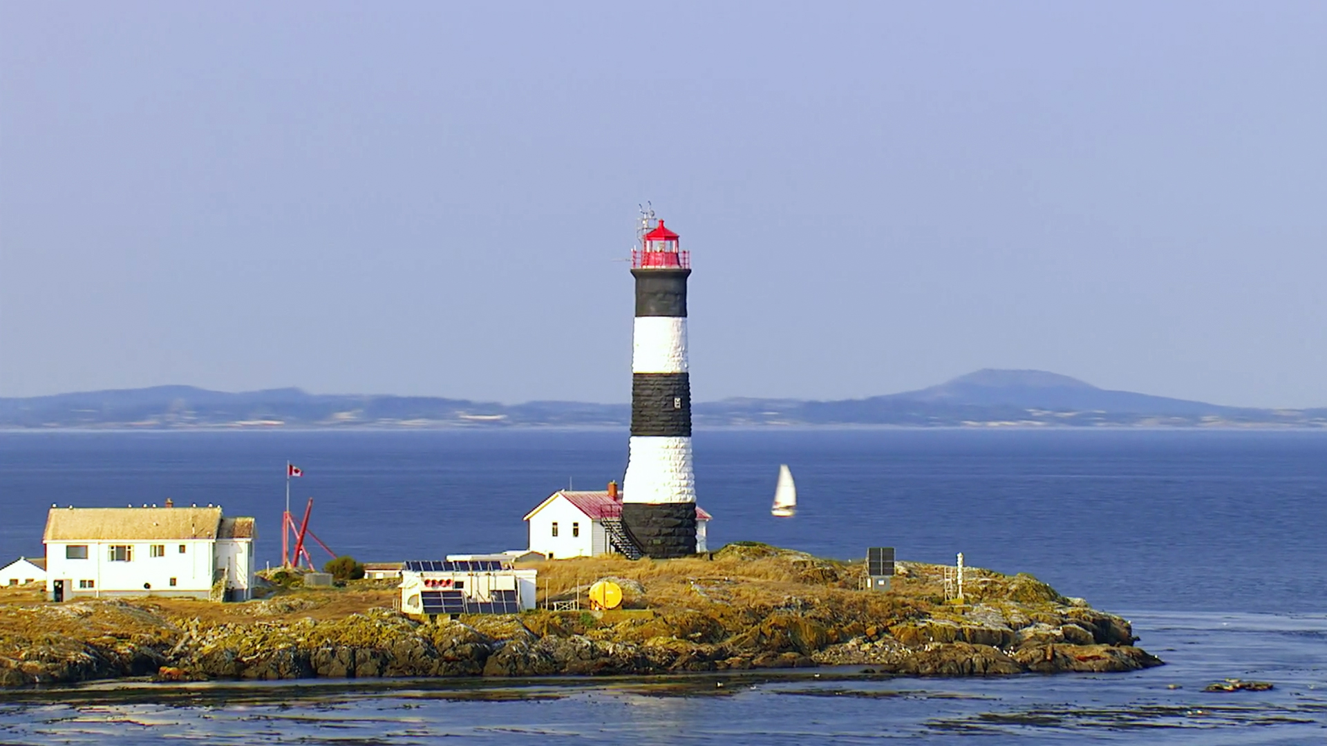 Canada Over the Edge: British Columbia - S2E2 - Race Rocks Lighthouse