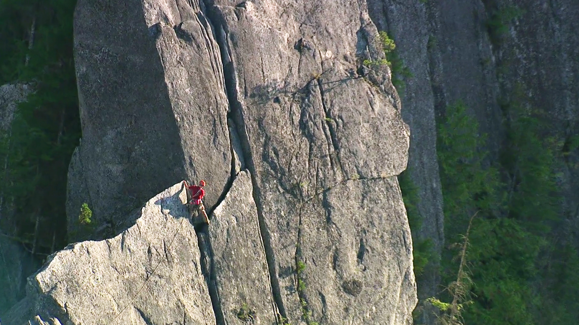 Canada Over the Edge: British Columbia - S2E23 - Squamish Adventure