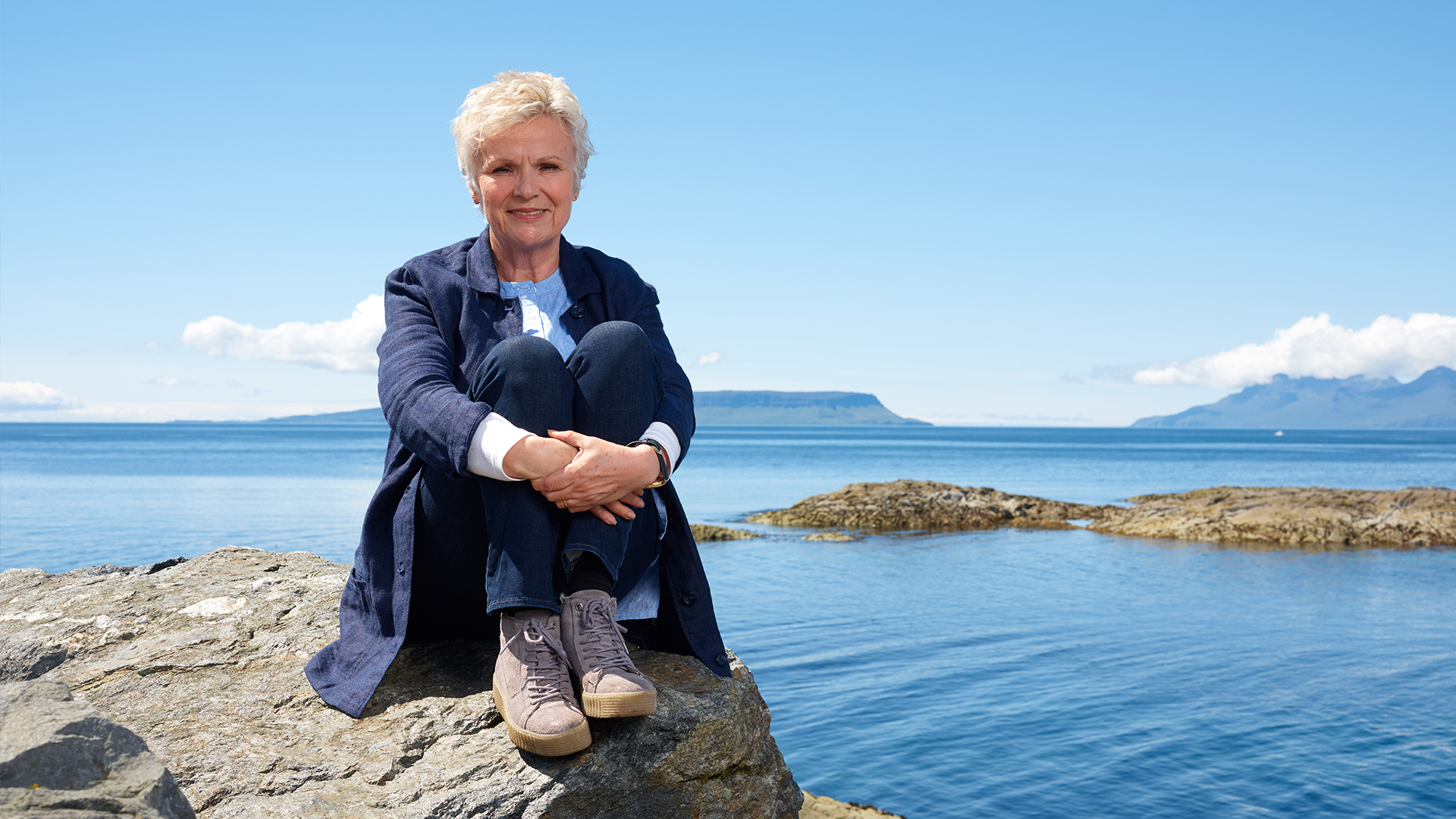 Coastal Railways with Julie Walters - E1 - West Highlands